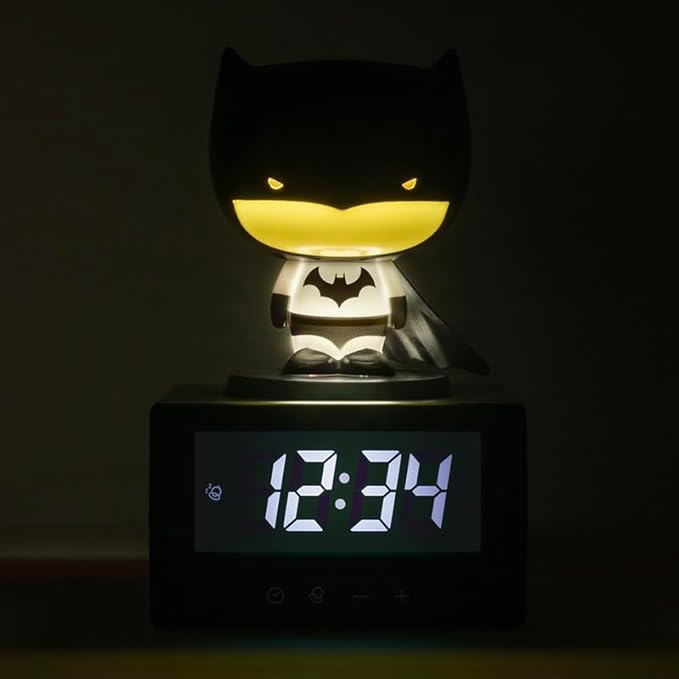 BATMAN Figure Icon Alarm Clock - Officially DC Comics Licensed Boys Bedroom Night Light & Decor | Paladone