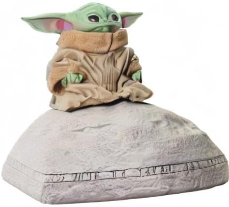 Diamond Select Toys Star Wars: The Mandalorian Seeing Stone Grogu Milestones Statue, Multicolor, 8 inches