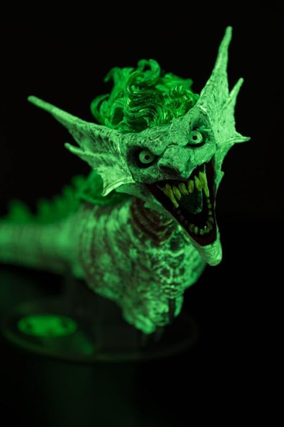 McFarlane Toys - DC Multiverse The Joker Dragon (Dark Nights: Metal) Glow in The Dark Edition Gold Label Vehicle