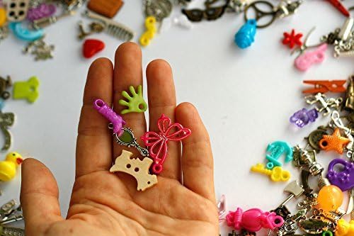 TomToy Double-Sided I Spy Trinkets for I Spy Bag, I Spy Bottle, Mixed Miniatures, Small Buttons, Beads, Charms and Objects, 1-3cm, Set of 20 trinkets