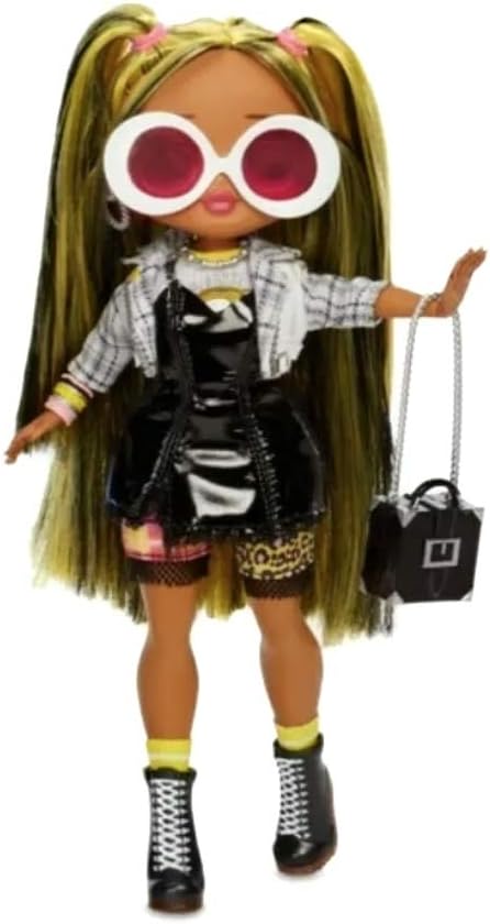 L.O.L. Surprise! O.M.G. Alt Grrrl Fashion Doll with 20 Surprises,Multicolor