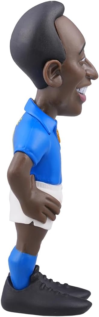 Minix 12 cm Pele Soccer Figurine Official Licensed Football Collectible Toy for Kids & Adults Detailed Display Model Great Gift for Soccer Fans, Collectors & Football Enthusiasts (Brasil 2nd Jersey)
