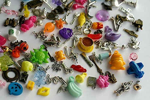 TomToy Double-Sided I Spy Trinkets for I Spy Bag, I Spy Bottle, Mixed Miniatures, Small Buttons, Beads, Charms and Objects, 1-3cm, Set of 20 trinkets