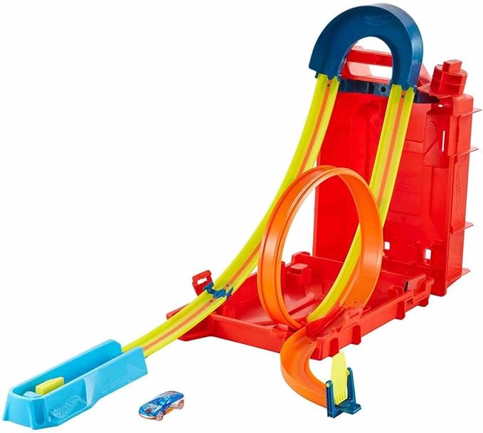 Hot Wheels Toy Car Set, Track Builder Unlimited Playset Fuel Can Stunt Box, 14 Component Parts & 1:64 Scale Vehicle