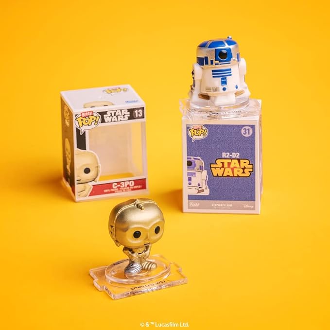 Funko Bitty POP! Star Wars - Leia, 4-Pack - Princess Leia, R2-D2, C-3PO and A Surprise Mystery Mini Figure - 0.9 Inch (2.2 Cm) Collectable - Stackable Display Shelf Included - Gift Idea