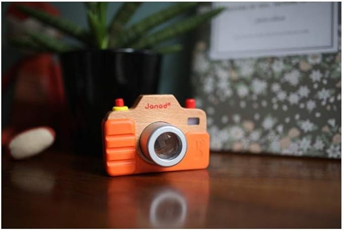 Janod Beech Wood Toddler Camera with Light & Sound Effects & Silicone Cover for Pretend Play Ages 18 Months+