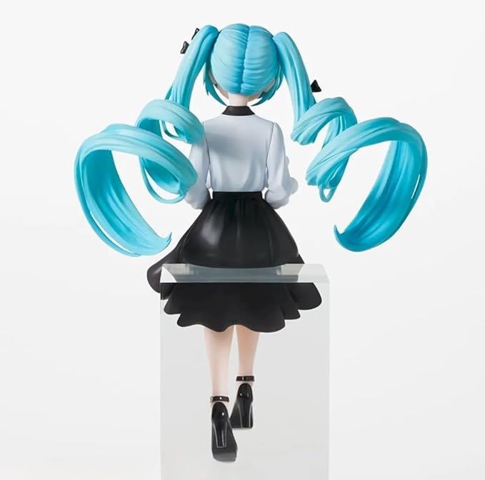 Hatsune Miku Chokonose Premium Figure Hatsune Miku x Cinnamorol Osumashi Ver.
