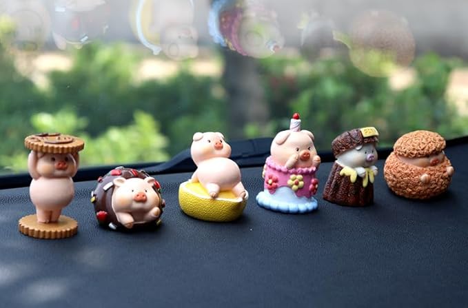 Super Cute Happy Pink Piggy Theme Surprise Box Figures, Mystery Bag Random Pig Action Figuring Figurine Collectible Home Car Decoration, New Year Christmas Holiday Birthday Gift, Single Box-3