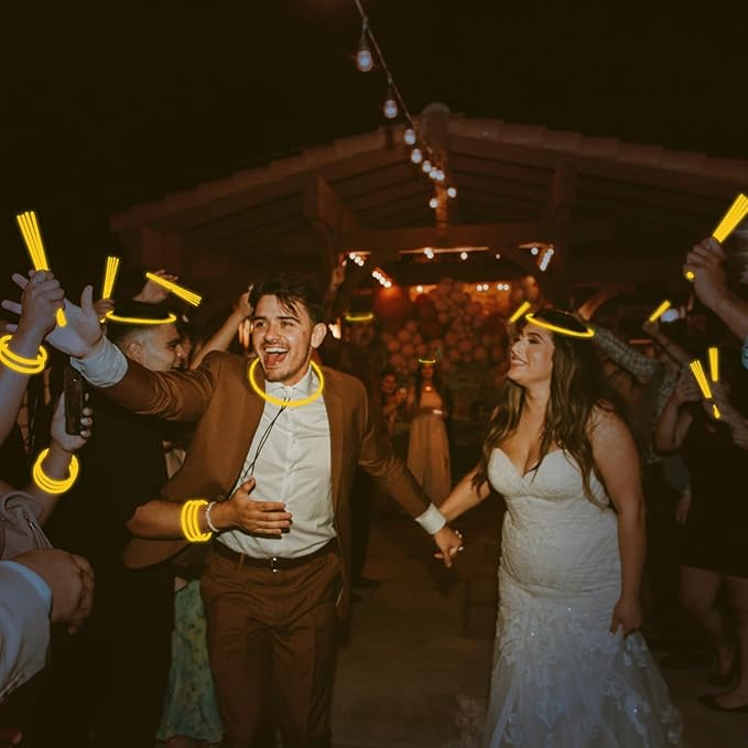 500 PCS Yellow Glow Sticks Bulk 8" Glowsticks Bracelets Necklaces with Connectors Glow in the Dark Party Supplies Light Up Neon Party Favor for Christmas New Year Easter Birthday Wedding