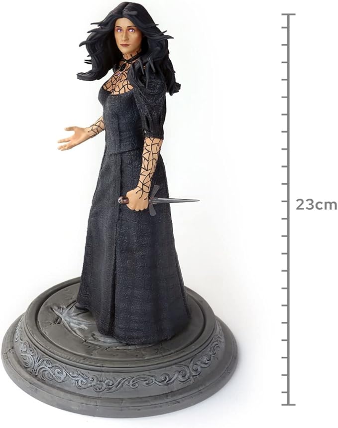 Dark Horse Comics The Witcher (Netflix): Yennefer Figure, Multicolor