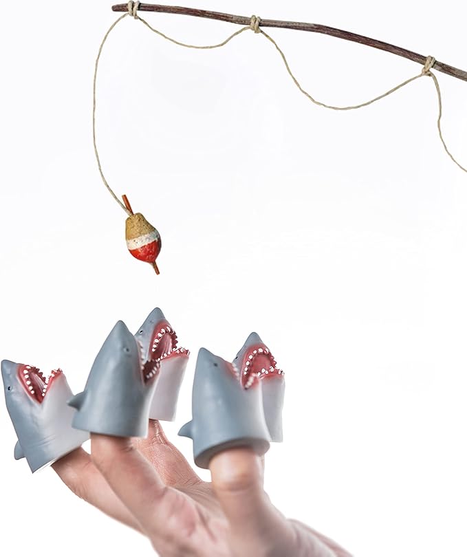 AQKILO Shark Finger Puppet Set, Ocean Animal Puppet Show Theater Props, Novelty Toys Weird Stuff Gifts, 5 PCS