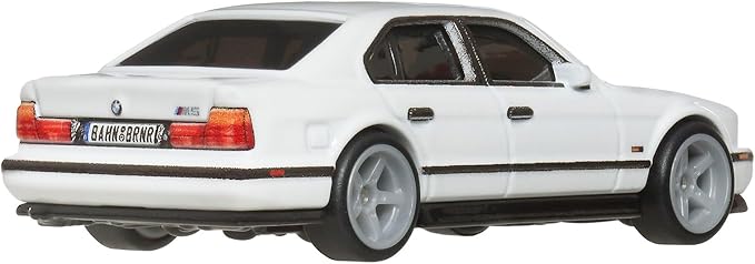 BMW M5 E34 Collector's Edition by Hot Wheels