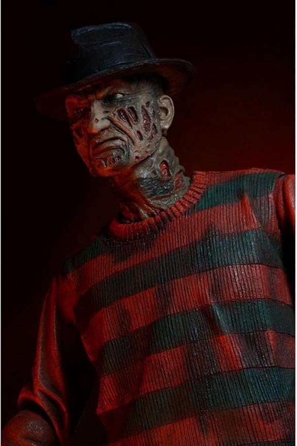 NECA - Nightmare on Elm Street - 7" Scale Action Figure - Ultimate Freddy