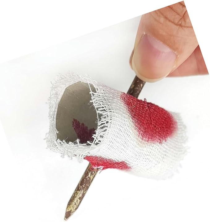 1 Set Prank Toys,Trick Nail, Bloody Fingers Prank, Prank Nail,Fake Nail Through Finger Trick for April Fool Carnival Novelty and Gag Toys