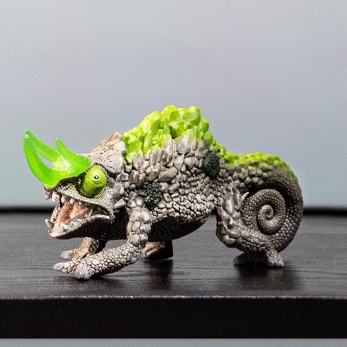 Schleich Eldrador Creatures - 34 PC Stone Battle Cave with Chameleon Toy Playset - Lizard Figurine for Boys and Girls with Expandable Fortress - Interactive, Imaginative Play for Kids Ages 7+ | 42676