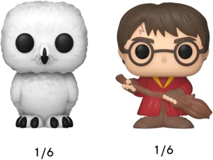 Funko Bitty POP! HP - Harry in Robe with Scarf, 4-Pack - Harry Potter, Draco Malfoy, Dobby and A Surprise Mystery Mini Figure - 0.9 Inch (2.2 Cm) - Harry Potter Collectable - Gift Idea - Cake Topper