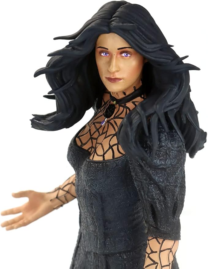 Dark Horse Comics The Witcher (Netflix): Yennefer Figure, Multicolor