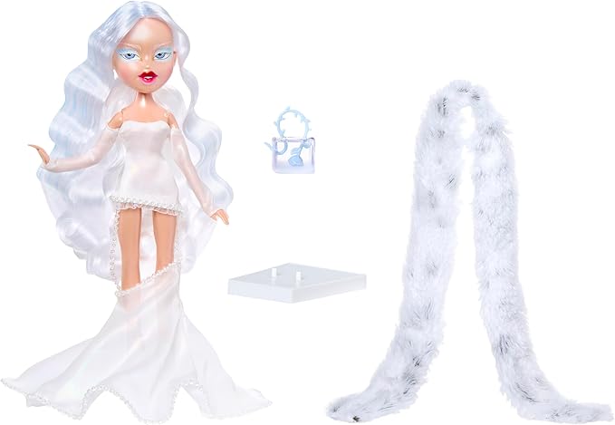 Bratz 2025 Holidayz Frosty Nightz Cloe Collector Doll with Premium Fashions and Accessories