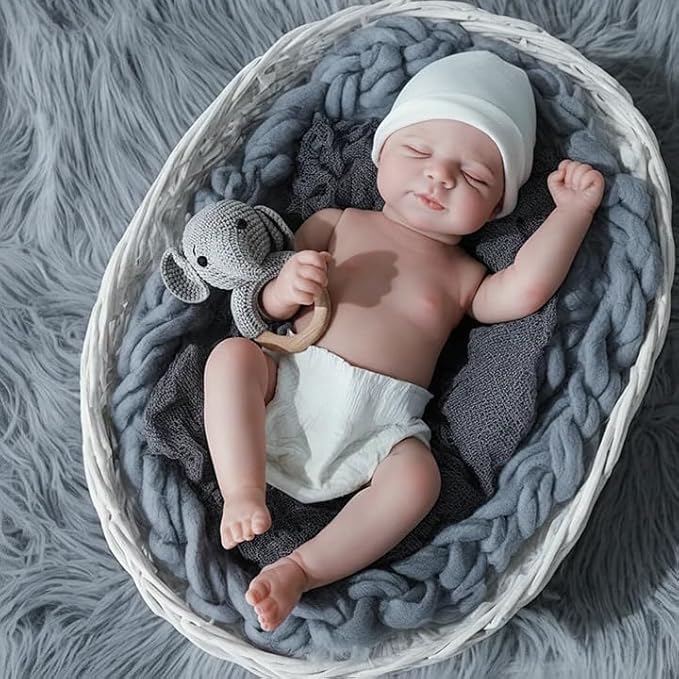 WOOROY Lifelike Reborn Baby Dolls- 18 Inch Baby Boy Doll, Full Vinyl Body Sleeping Dolls, Poseable Real Life Newborn Realborn Birthday Gift Toy with Doll Accessories for Kids 3+