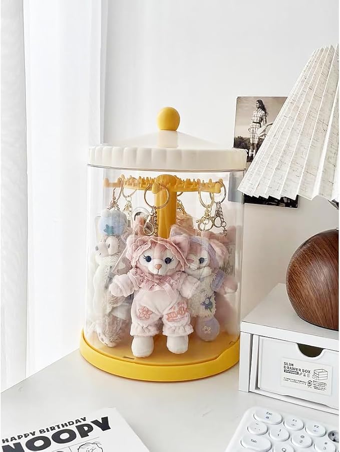 360° Rotating Clear Display Case for 5.9-6.7 Plush Dolls, Collectible Toy, Action Figures, Transparent Dust-Proof Protective Storage Box with Cover, Stackable, Yellow