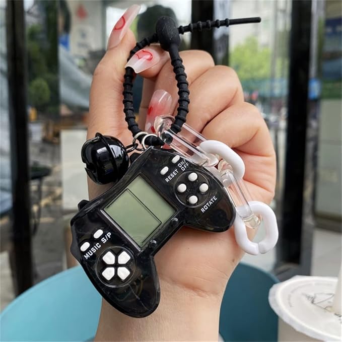 Pendant Retro Classic Game Console Keychain Playable Electronic Miniature Handheld Mini Games Machine with Keychain Ring Gift (PP)