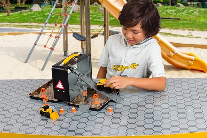 CAT Construction Toys, Store N Go Playset - Tin Travel Case Transforms into Multi-Level Worksite, Includes 2 Little Machines Vehicles & 10 + Accessories, Portable STEM Toy for Kids Ages 3 +