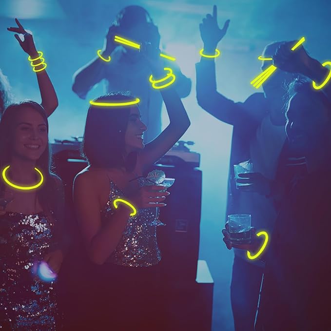 500 PCS Yellow Glow Sticks Bulk 8" Glowsticks Bracelets Necklaces with Connectors Glow in the Dark Party Supplies Light Up Neon Party Favor for Christmas New Year Easter Birthday Wedding