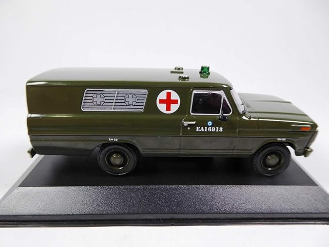 OPO 10 Model car 1/43 Compatible with Ford F-100 1969 Argentina Air Force Ambulance (SA15)