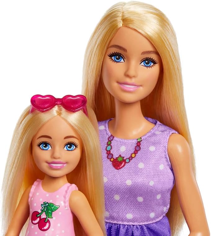Barbie Family & Friends Dolls & Accessories Playset, Picnic-Themed Playset with Fashion & Small Dolls, Plus 9 Pieces Including Food