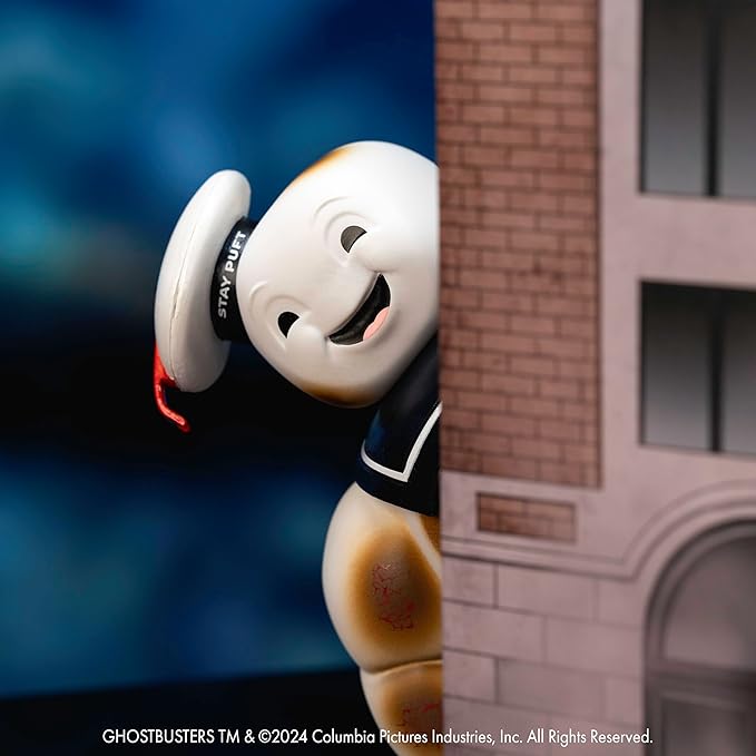 Jada Nanoscene: Ghostbusters 6" Stay Puft Marshmallow Man die-cast Metal Figure with Nano Ecto-1 diecast Vehicle