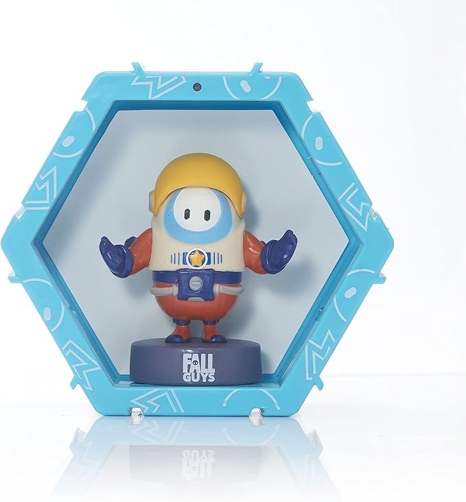 Wow! PODS Fall Guys: Ultimate Knockout - Astronaut Light-up Bobble-Head Figure | Official Merchandise, Collectibles, Toys and Gifts | for Fall Guys Fans
