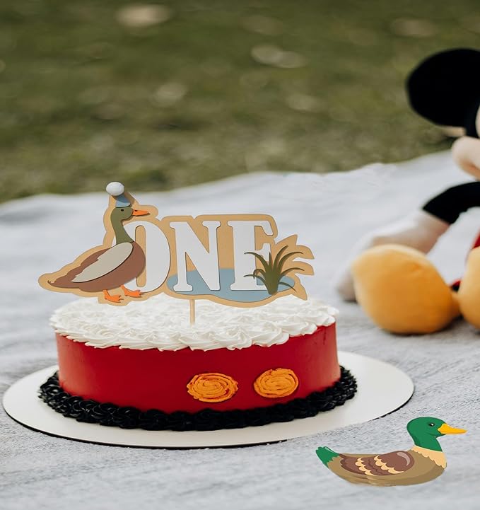 One Lucky Mallard Duck Cake Topper,Mallard 1st Birthday Decoration,Little Duck Hunter Party Decor,Mallard Duck Birthday Party Supplies,Duck Hunting Theme,Lucky Baby Shower Cake Tooper