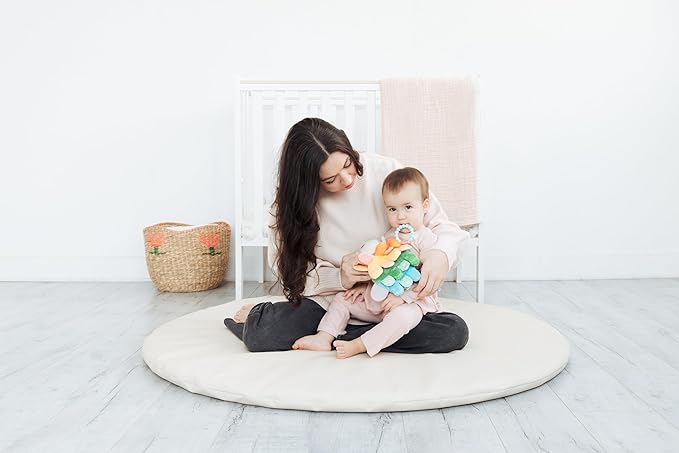 Pearhead Hedgehog Montessori Sensory Toy, Soft Plush Lovey with Crinkle Tabs and Silicone Teether for Babies 0m+, Early Development Easter Basket Gift