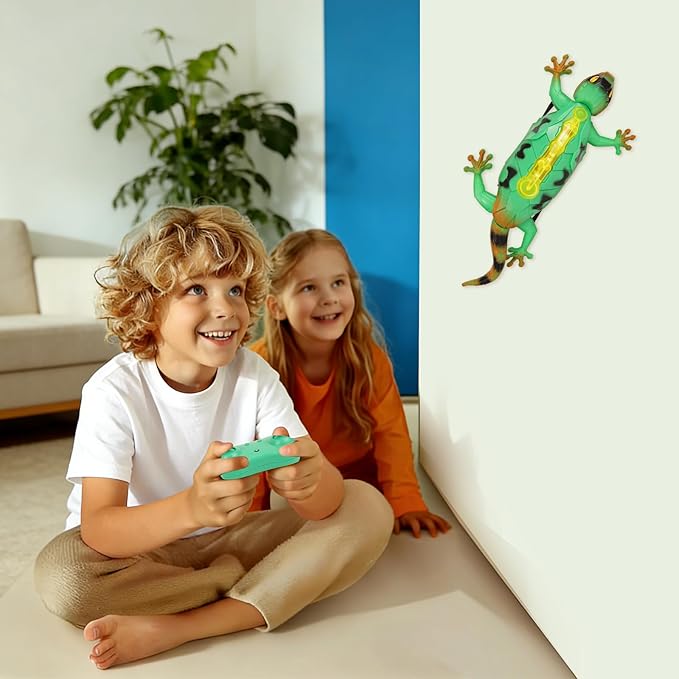 Wall Climbing RC Gecko Lizard, Dual Mode Floor & Wall Driving, Rechargeable Wall Crawler Gecko Robot, Cool Prank for Kids Boy Toys Ages 3+ (Green)