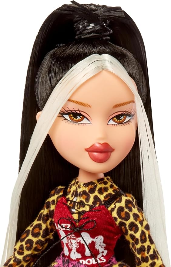 Bratz Stylin' Jade Fashion Doll with Customizable T-Shirt for You and Accessories