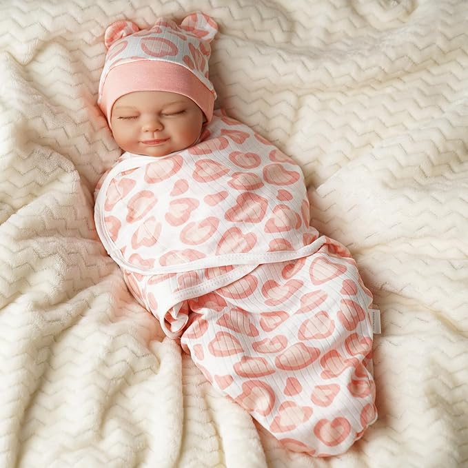 BABESIDE 4 Pcs Reborn Baby Doll Blanket with Doll Accessories Set for 17-24 Inch Babydolls, Heart Patterns Baby Doll Swaddle Blanket with Hat Gloves for Realistic Dolls Girl, Pink