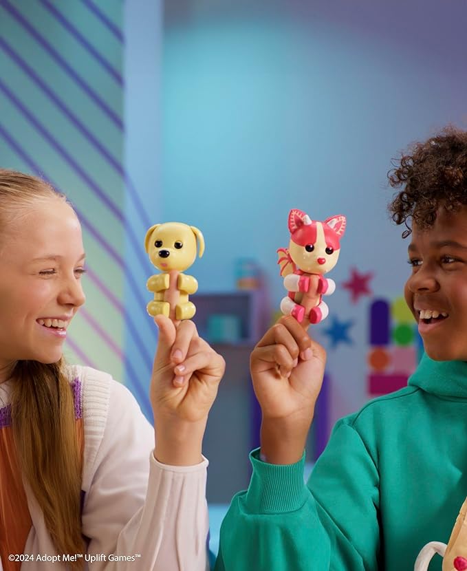 Adopt Me! x Fingerlings Dog, Interactive Pet with 40+ Sounds & Reactions (Ages 5+)