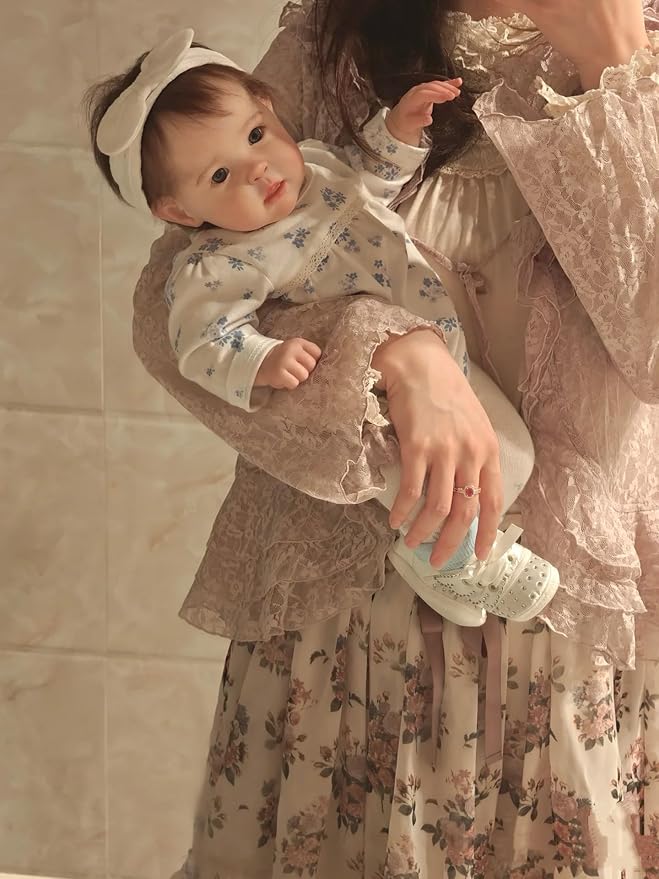 Lifelike Reborn Baby Dolls Girls 20 Inch Soft Body Realistic Handmade Real Life Baby Dolls That Look Real Newborn Girl Baby Doll with Clothes Accessories Toy Xmas Birthday Gifts for Kids