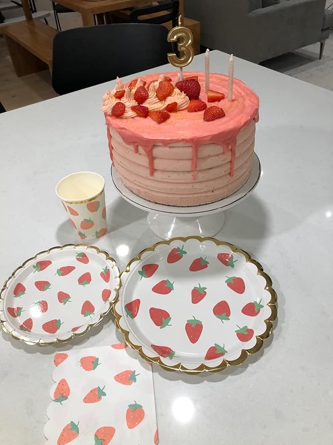 MaitianGuyou 40 Strawberry Theme Party Supplies,Strawberry Plates Birthday Decorations for Fruit Baby Shower Birthday Wedding Barbecue Wine Picnic Party Supplies (9 Inches,Strawberry 1#)