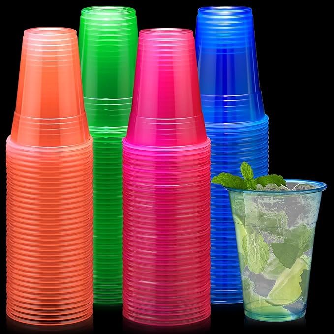 LemonRoad 50 Pack Blacklight Party Glow Cups 16 oz Plastic Neon Cups Disposable Glow in the Dark for Parties Birthdays 80s Themed Events(Multicolor)