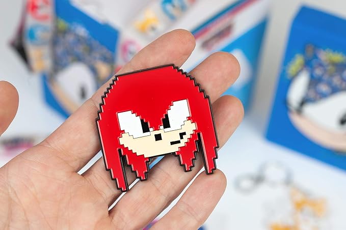 JUST FUNKY Sonic The Hedgehog Classic 90s Arcade Collector Looksee Mystery Surprise Box | 5 Themed Toy Collectibles | Lanyard, Pin, Wall Art & More