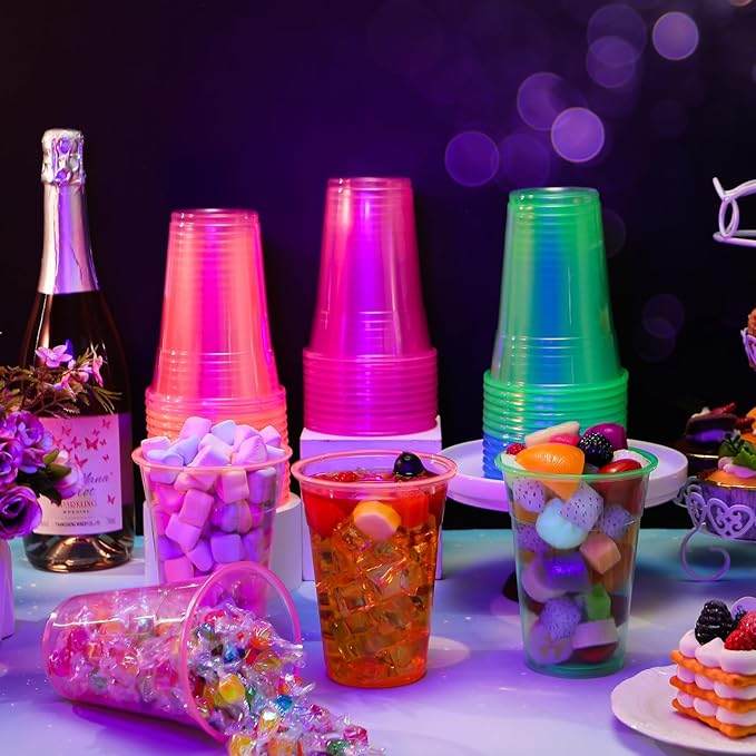 LemonRoad 50 Pack Blacklight Party Glow Cups 16 oz Plastic Neon Cups Disposable Glow in the Dark for Parties Birthdays 80s Themed Events(Multicolor)