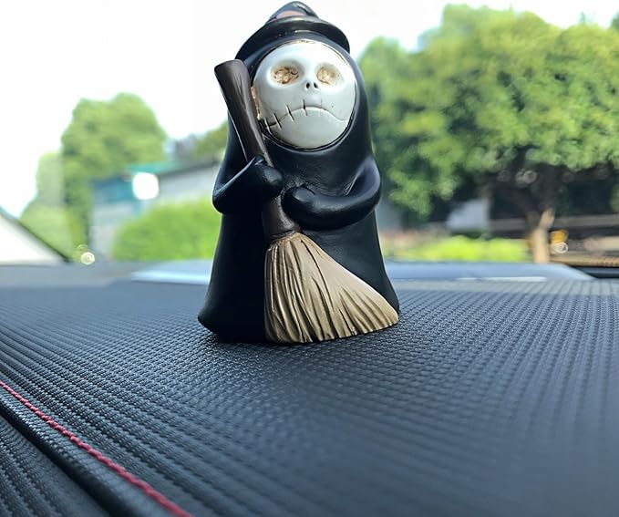 Magic Skull Wizard Ghost Collectibles Figurines Ornaments for Car Dashboard Decorations Accessories Interior, Black Faceless Man Witch Statues Figures for Dash Board Decor Halloween Decorations Gifts