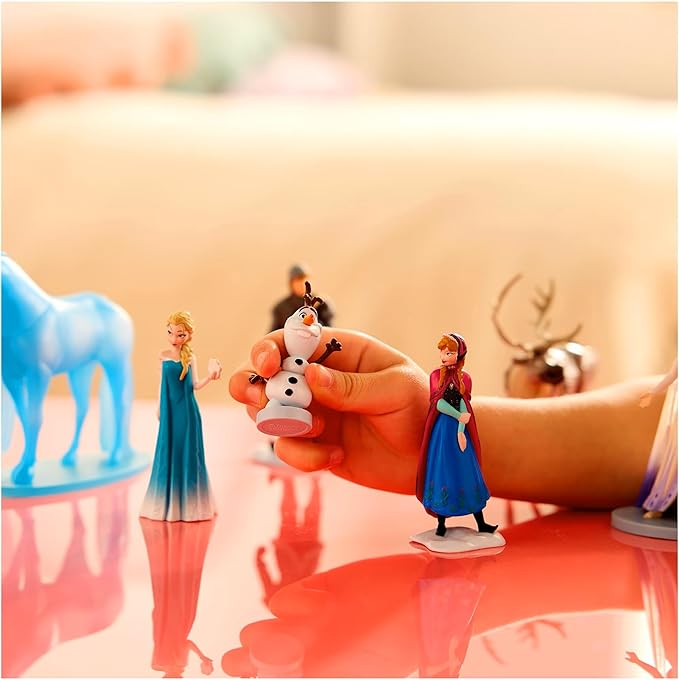 Disney Store Official Frozen Figure Set – 8 Fully Sculpted Disney Figures Including Anna, Elsa, Olaf, Kristoff & More in Double-Tiered Box with Scenic Backgrounds
