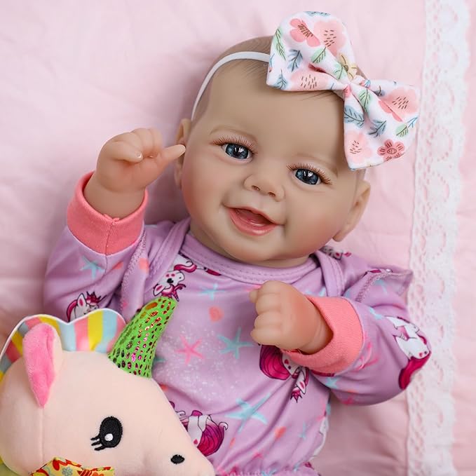 SCOM Baby Doll Girl, 18 inch Realistic Soft Body Baby Doll Real Life Cute Baby with Accessories for 3+ Year Old Gifts