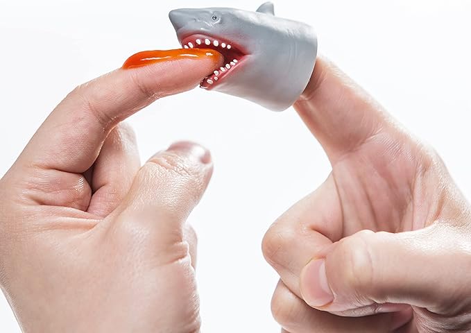 AQKILO Shark Finger Puppet Set, Ocean Animal Puppet Show Theater Props, Novelty Toys Weird Stuff Gifts,10 PCS