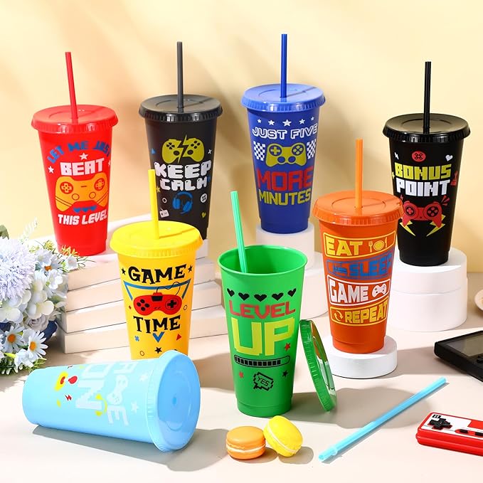 8 Pcs Video Game Plastic Cups Gaming Party Favor with Lids and Straws 24 oz Gamer Reusable Tumbler Water Mug for Fun Video Birthday Party Supplies for Adults (Colorful)