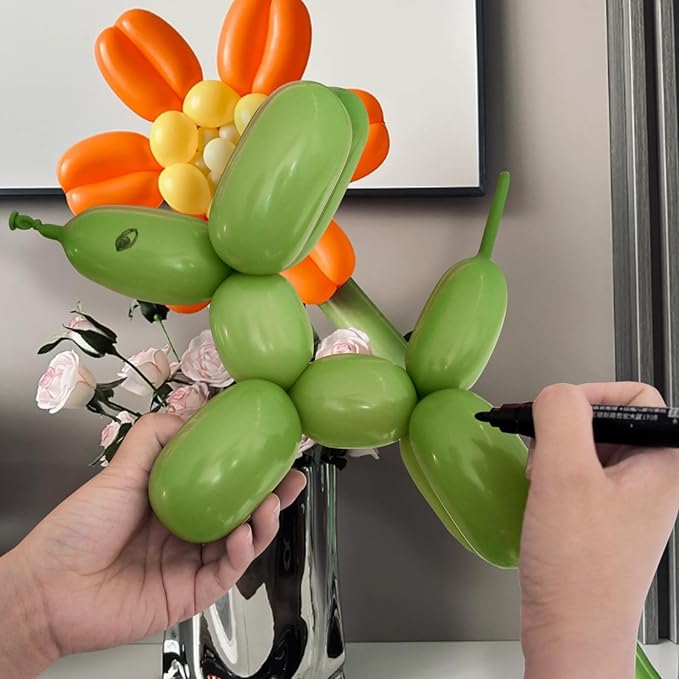 100Pcs Olive Green 260 Balloons, Thickening Latex Olive Green 260q Balloons for Animal Model, Olive Green Long Twisting Balloons for Halloween Xmas Presents, Animal Shape Weddings, Birthdays Clowns.