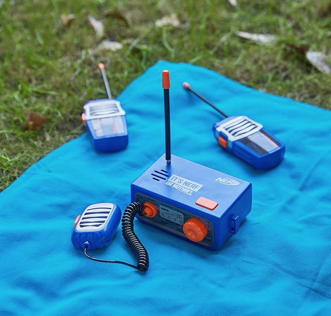 Walkie Talkies Set, 3 Piece Walkie Talkie Base Station Kit for Kids and Adults, Long Rang Three Way Radio with Volume Control, Rugged Outside Toys for Children Boys and Girls