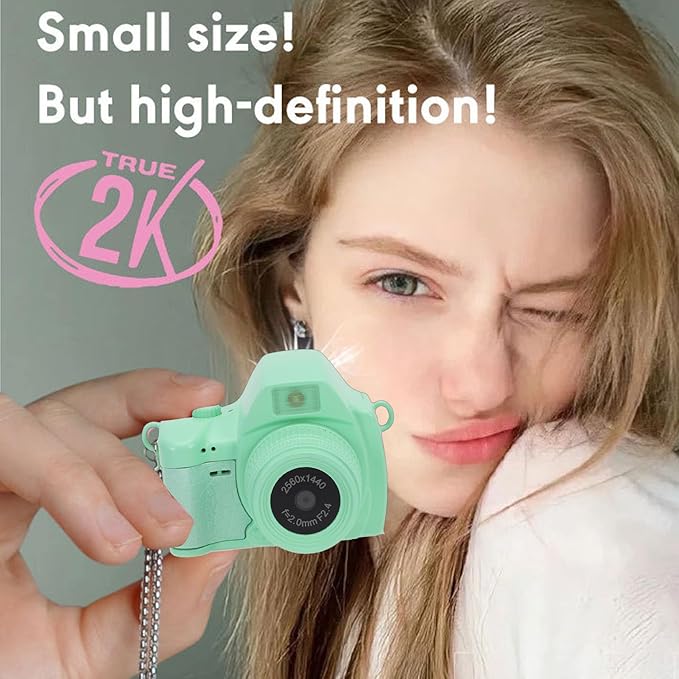 Bewinner 2K Digital Camera, Retro Keychain Camera with 1.47 Inch LCD Display and LED Light for Teens Students Travel (Light Green)